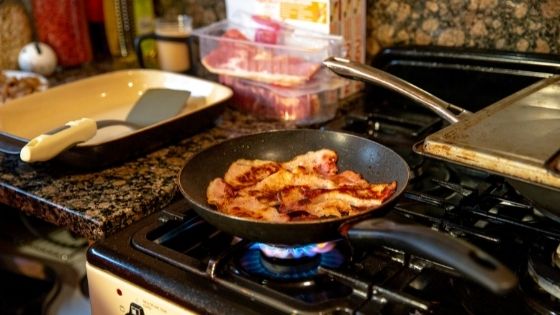 bacon-pan